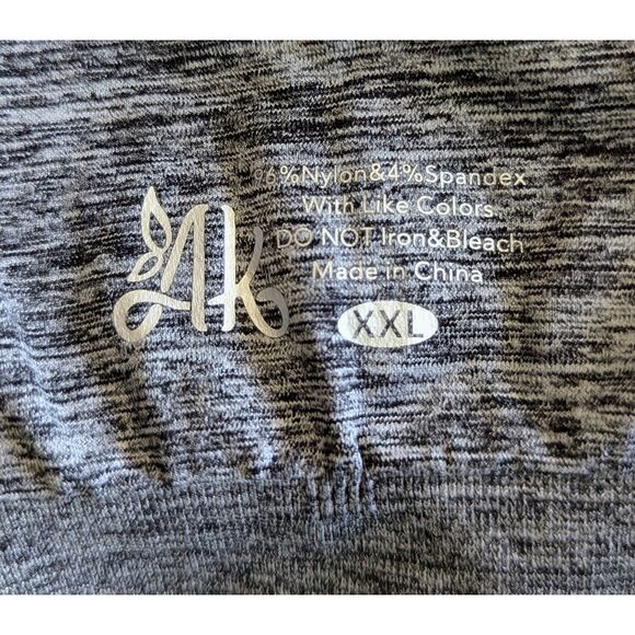 AKAMC  Cross Back Adjustable Straps Sport Bras  (3 total)  Sz XXL - Picture 3 of 8